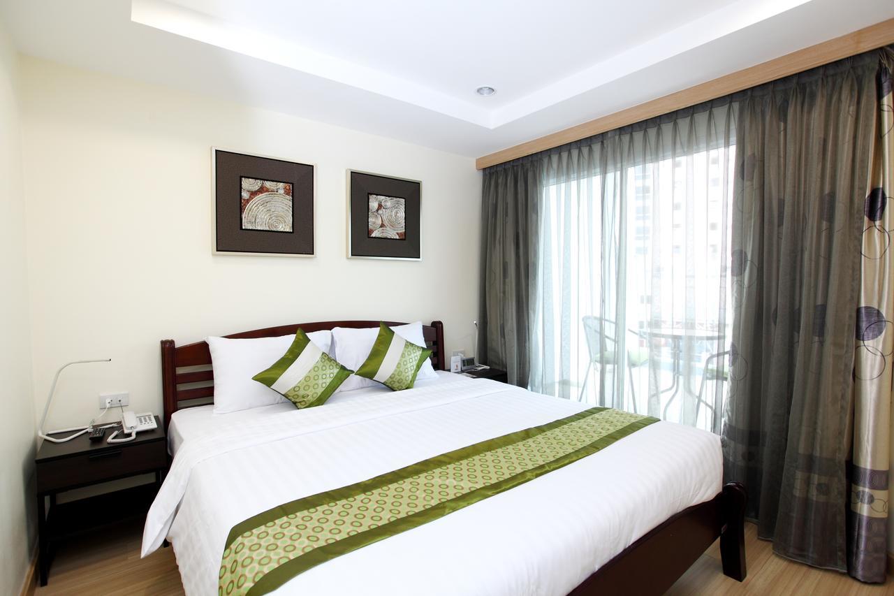 Icheck Inn Sukhumvit 22 Банкок Екстериор снимка