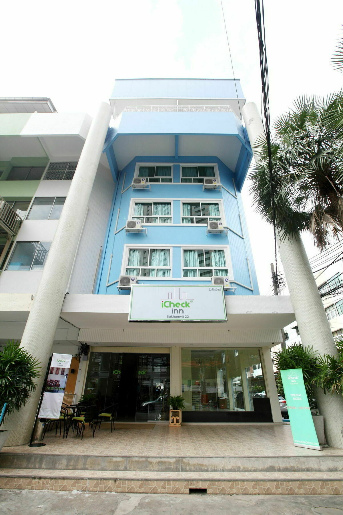 Icheck Inn Sukhumvit 22 Банкок Екстериор снимка